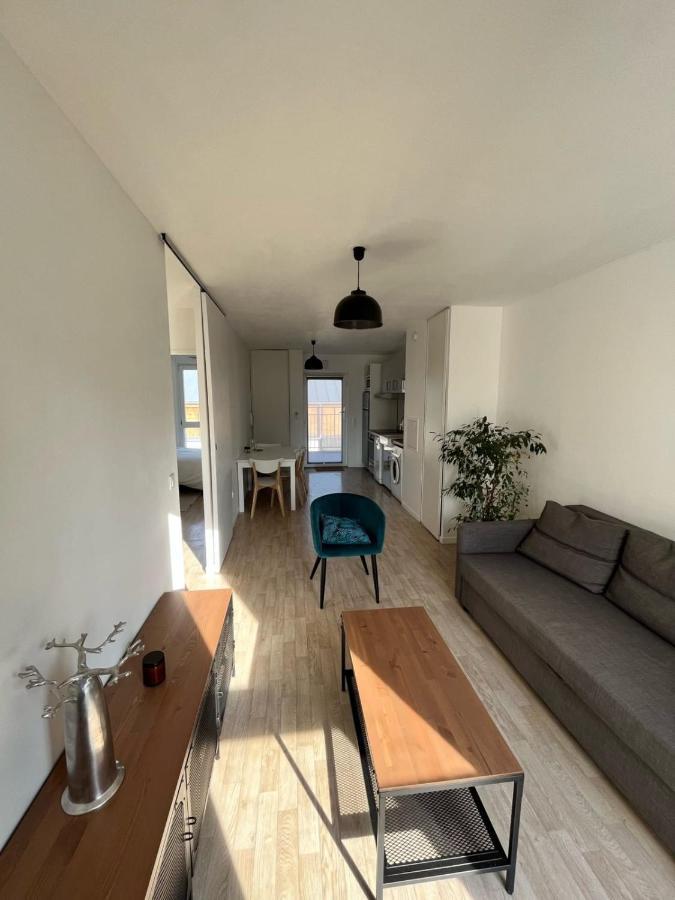Modern And Bright Apartment Near Paris La Courneuve Extérieur photo