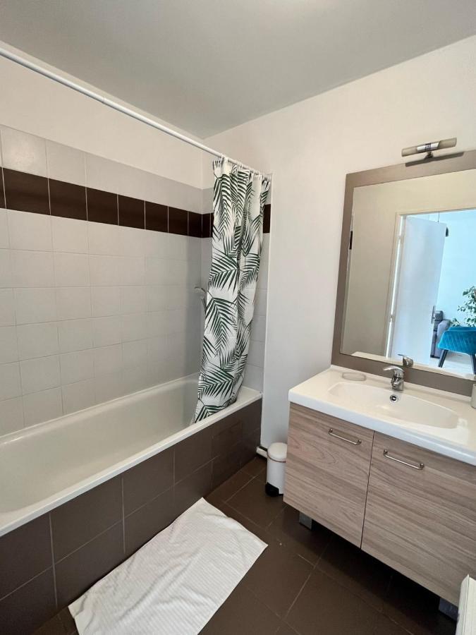 Modern And Bright Apartment Near Paris La Courneuve Extérieur photo
